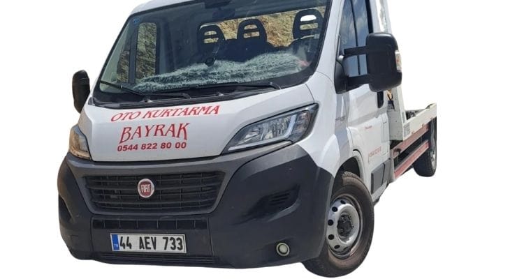 //bayrakotokurtarma.com/wp-content/uploads/2024/06/Bayrak-oto-kurtarma4.jpg